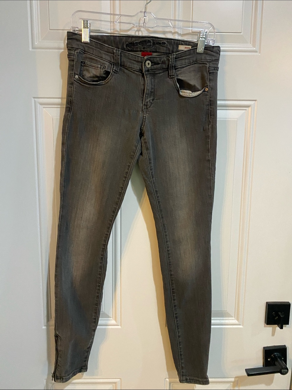 Arizona Jean Company Washed Gray Skinny Jeans